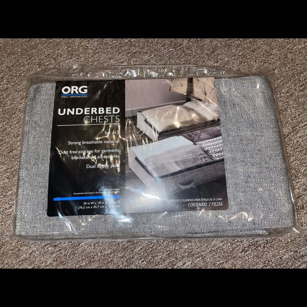 Under bed storage chest